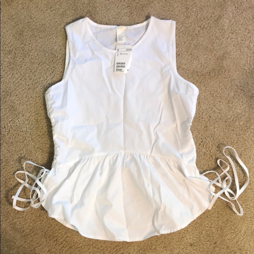 H&M White Sleeveless Top